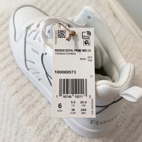 Reebok White High-Top Sneakers with Padded Ankle - Picture 8 of 8